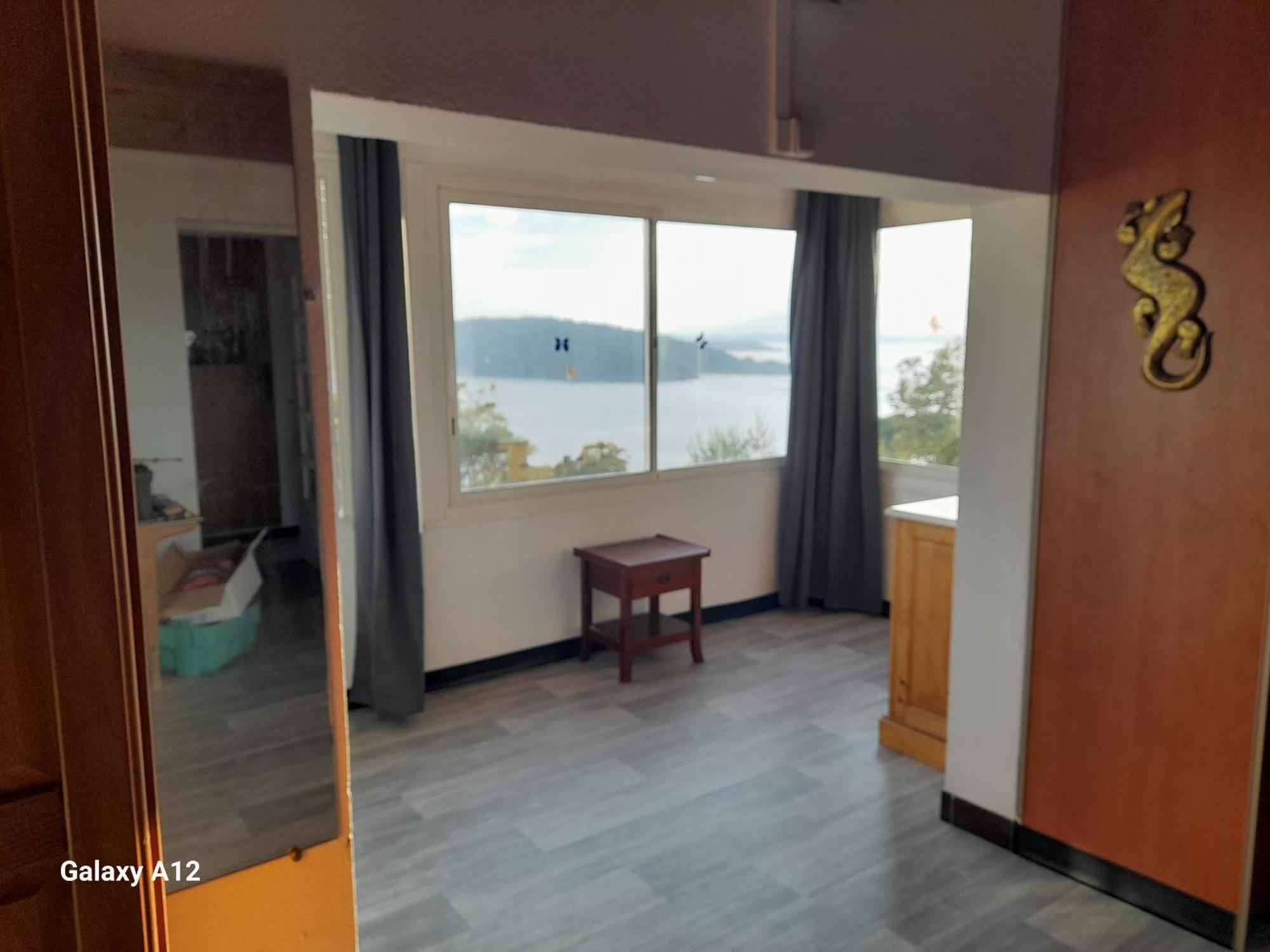 La Coccinelle Aparthotel Île du Levant Екстериор снимка