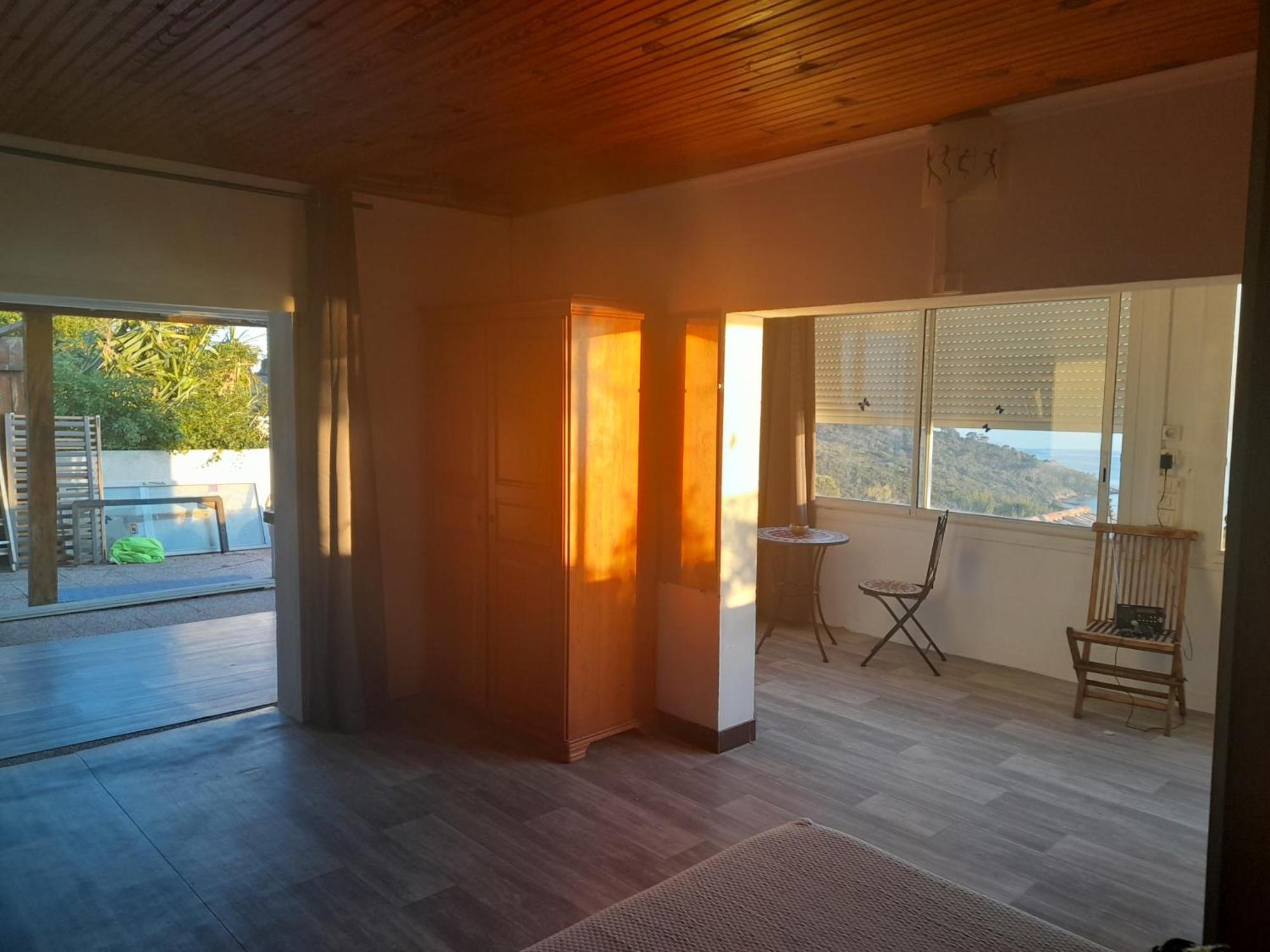 La Coccinelle Aparthotel Île du Levant Екстериор снимка